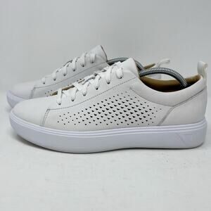 Under Armour White Perforated Leather Capeside Crew Sneakers Wmns 8.5